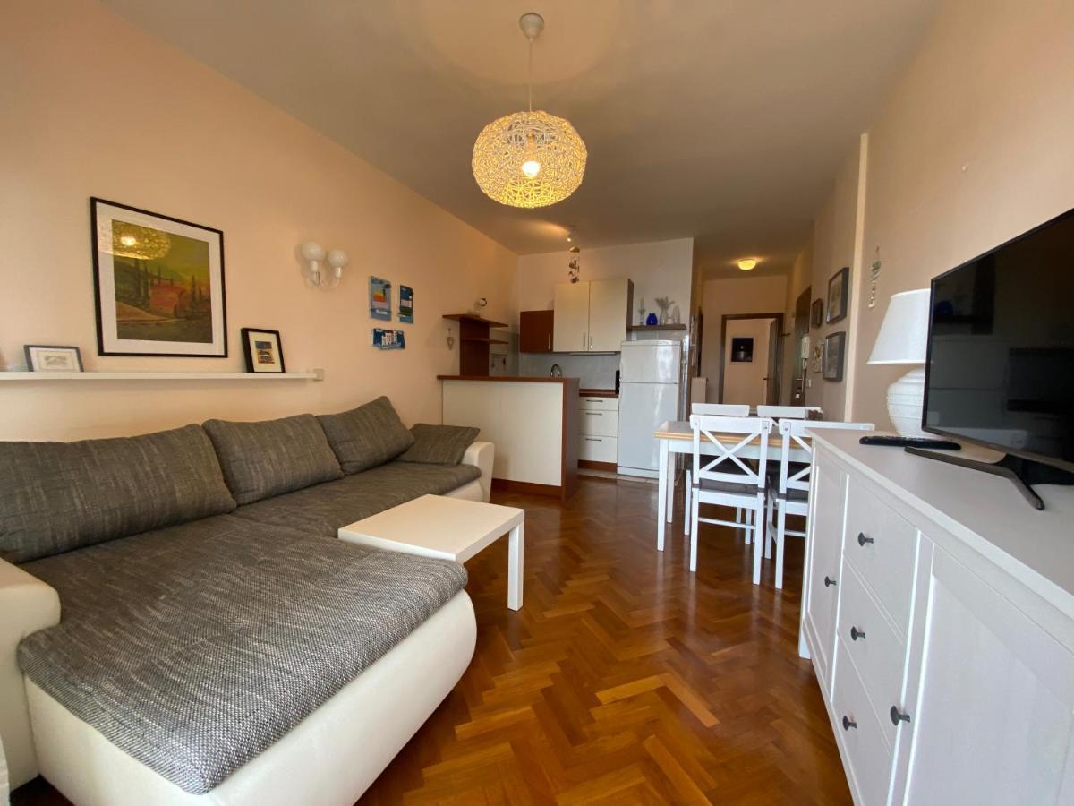 Jellyfish Apartamento Malinska Exterior foto
